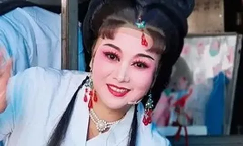 Nữ diễn viên chết đuối