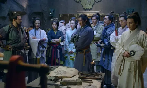 TẦN THỜI MINH NGUYỆT – Bộ phim khiến Đường Nhân Film mất hơn một năm mới giành được bản quyền
