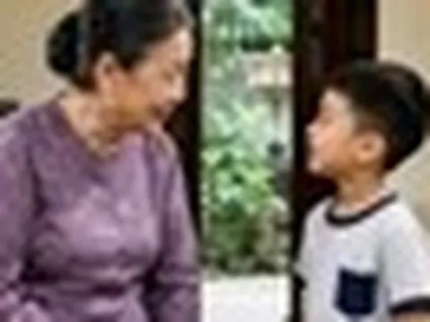 Bà nội hỏi “về nhà ngoại chơi được cho bao nhiêu tiền”, đứa trẻ 7 tuổi đáp một câu không ai chê được!