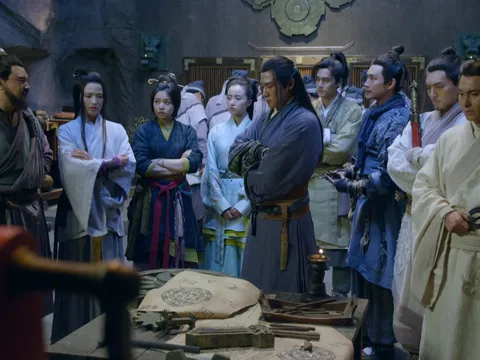 TẦN THỜI MINH NGUYỆT – Bộ phim khiến Đường Nhân Film mất hơn một năm mới giành được bản quyền