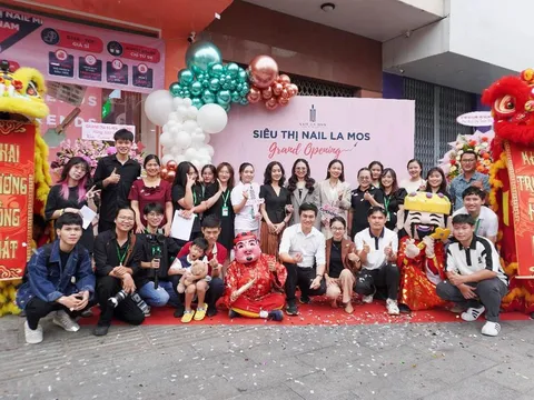 Nail La Mos chính thức khai trương Siêu thị Nail Mi đầu tiên tại Việt Nam