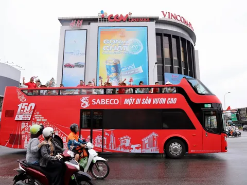 “Hành trình di sản” thuộc chuỗi hoạt động kỷ niệm "150 năm di sản vươn cao” do SABECO tổ chức đã có mặt tại Cần Thơ