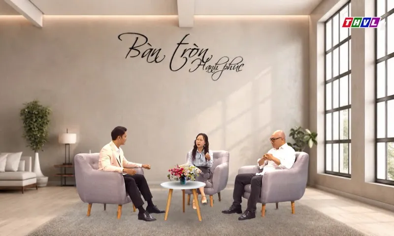 Bàn Tròn Hạnh Phúc: Khi đồng nghiệp chơi xấu, im lặng hay phản pháo?